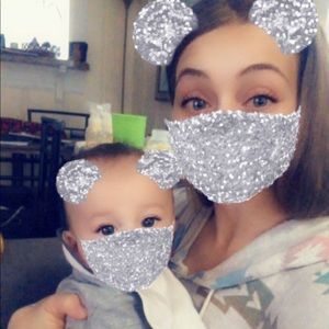 Meet your Posher, Lacey